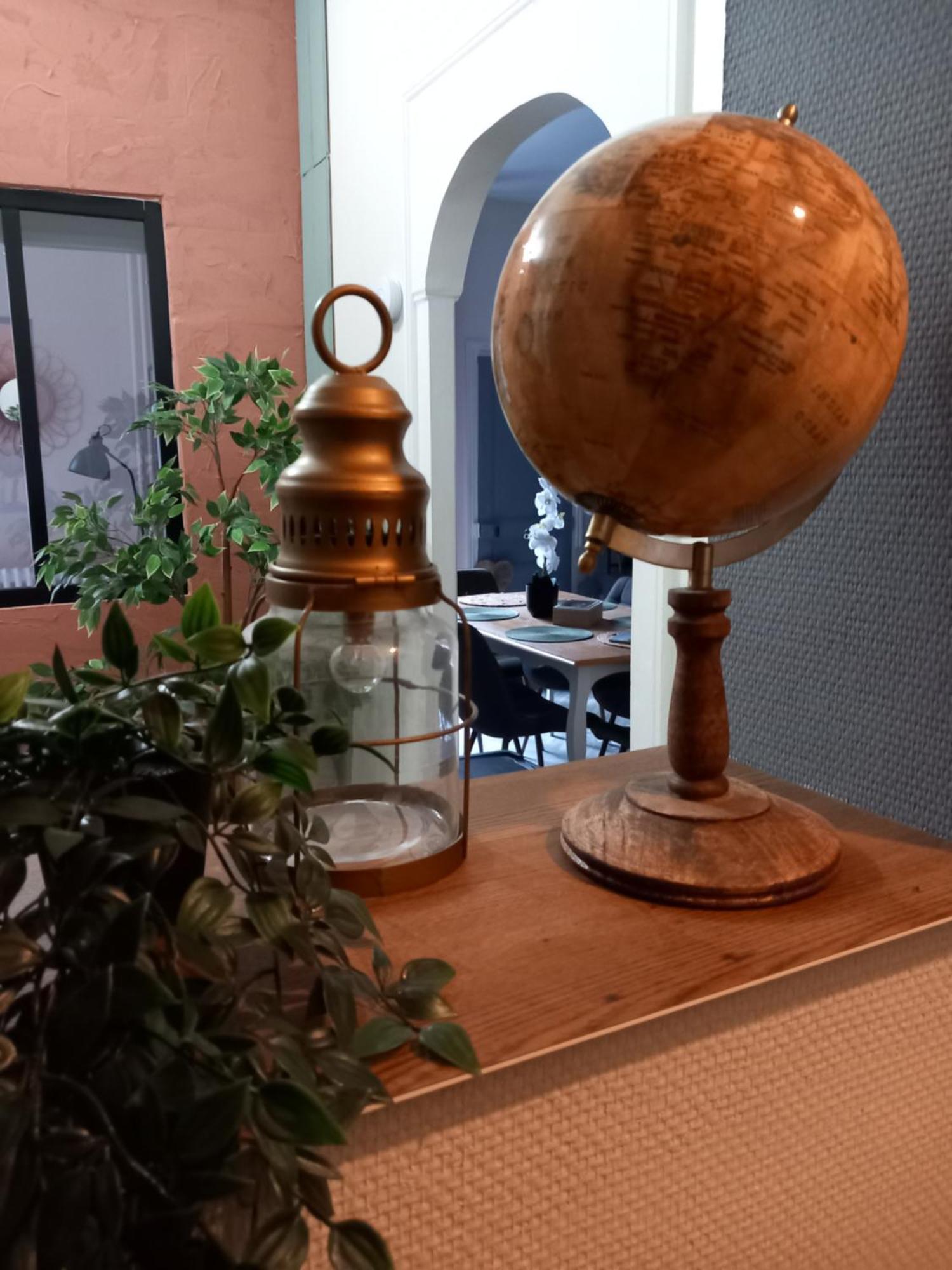 Les Loges Du Theatre Degustation Champagne Offerte Jacuzzi Sauna Jeux Velos Maison Prive 150M2 Historique 14Pers Max Emplacement Exceptionnel Et Chic, 200M De L'Avenue De Champagne, Gare, Musee, Jardins, Restaurations, Toutes Commodites Epernay Luaran gambar