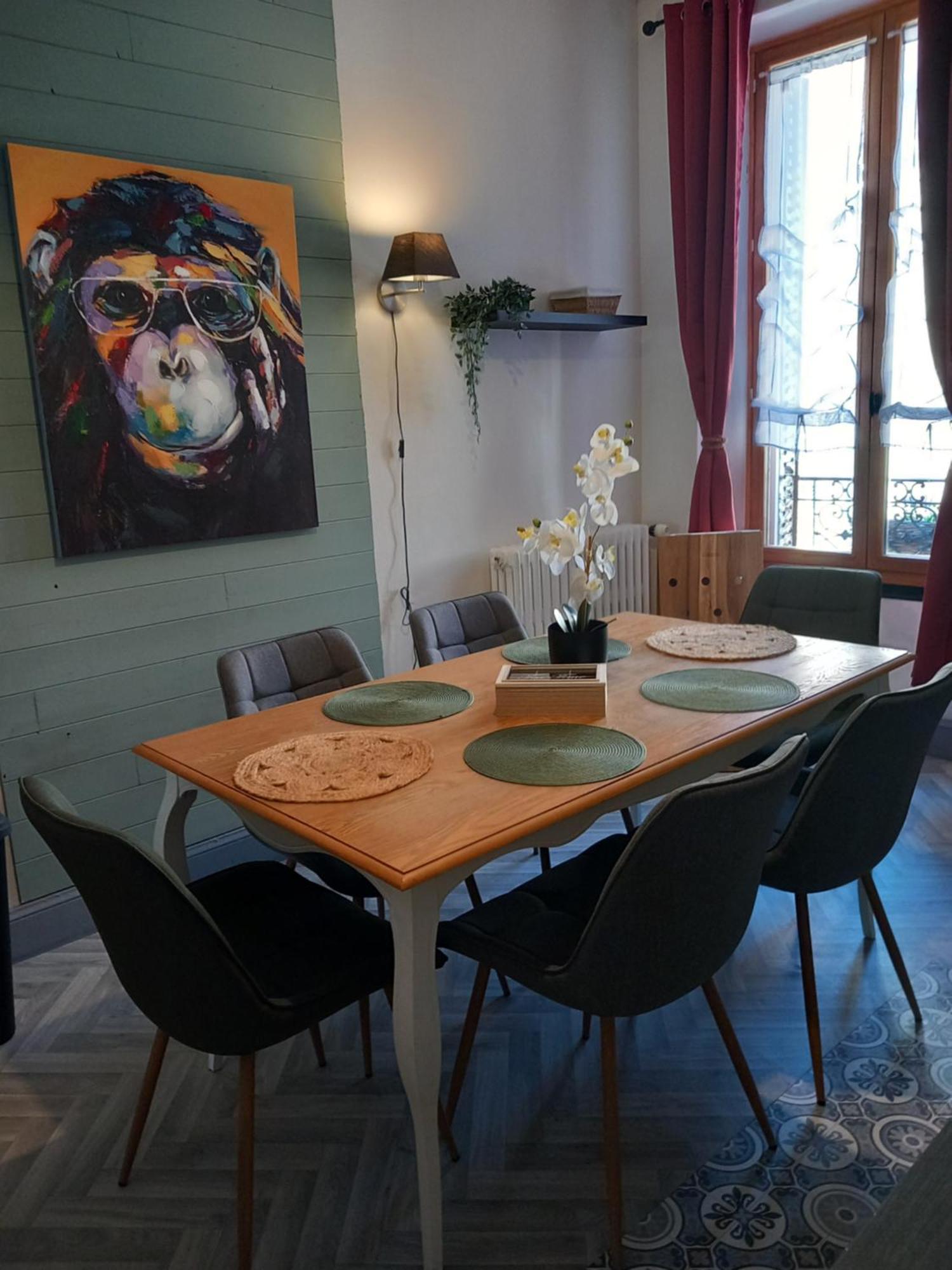 Les Loges Du Theatre Degustation Champagne Offerte Jacuzzi Sauna Jeux Velos Maison Prive 150M2 Historique 14Pers Max Emplacement Exceptionnel Et Chic, 200M De L'Avenue De Champagne, Gare, Musee, Jardins, Restaurations, Toutes Commodites Epernay Luaran gambar