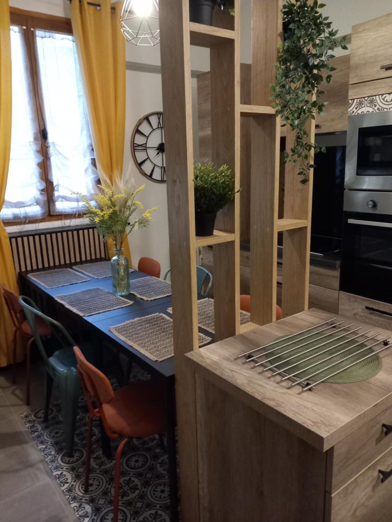Les Loges Du Theatre Degustation Champagne Offerte Jacuzzi Sauna Jeux Velos Maison Prive 150M2 Historique 14Pers Max Emplacement Exceptionnel Et Chic, 200M De L'Avenue De Champagne, Gare, Musee, Jardins, Restaurations, Toutes Commodites Epernay Luaran gambar
